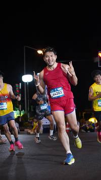 BIB: 124, 2494, 416, 44203
                            <button type="button" onclick="openModal(23050390)" class="btn btn-primary btn-sm float-right btn-popup" data-toggle="modal" data-target=".modal-high-quality">
                        <i class="fas fa-shopping-cart"></i> Add to Cart
                    </button>
                                            <button type="button" onclick="isThisMe(23050390, true)" class="btn btn-success btn-sm float-right btn-popup btn-isme hidden" data-toggle="tooltip" data-placement="bottom" title="นี่คือรูปของคุณใช่ไหม คลิกที่นี่เพื่อเอาเข้าอัลบั้ม">
                        <i class="fas fa-plus"></i> Add to album
                    </button>
                    <button type="button" onclick="isThisMe(23050390, false)" class="btn btn-warning btn-sm float-right btn-popup btn-isnotme hidden">
                        <i class="fas fa-ban"></i> Remove from album
                    </button>